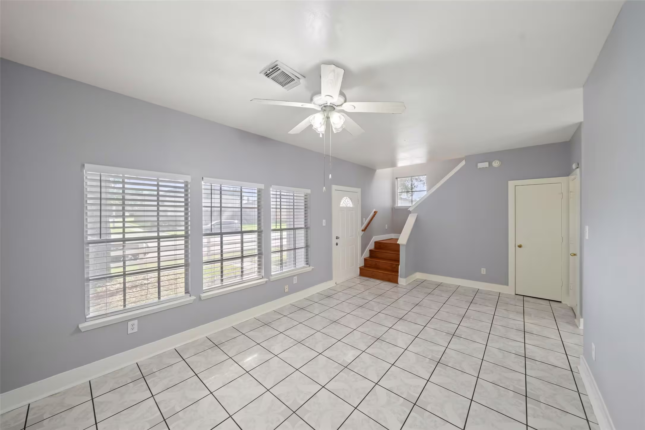 Photo 6 of 15931 S Alley Court, Houston, TX