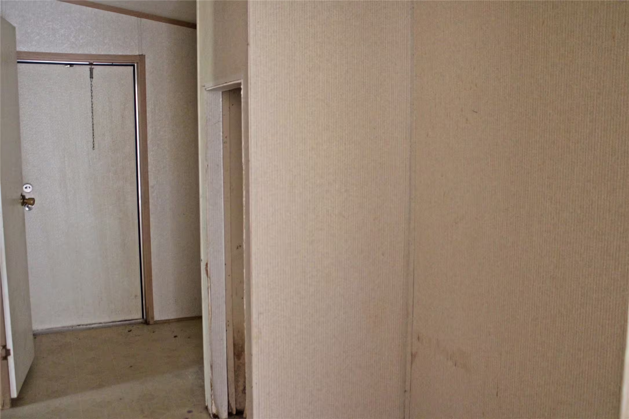 Photo 3 of 601 Travis Street, Alleyton, TX