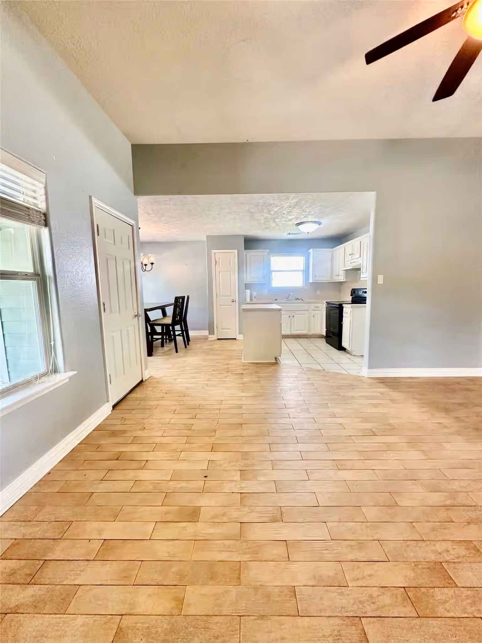 Photo 5 of 4710 Comal River Loop, Spring, TX