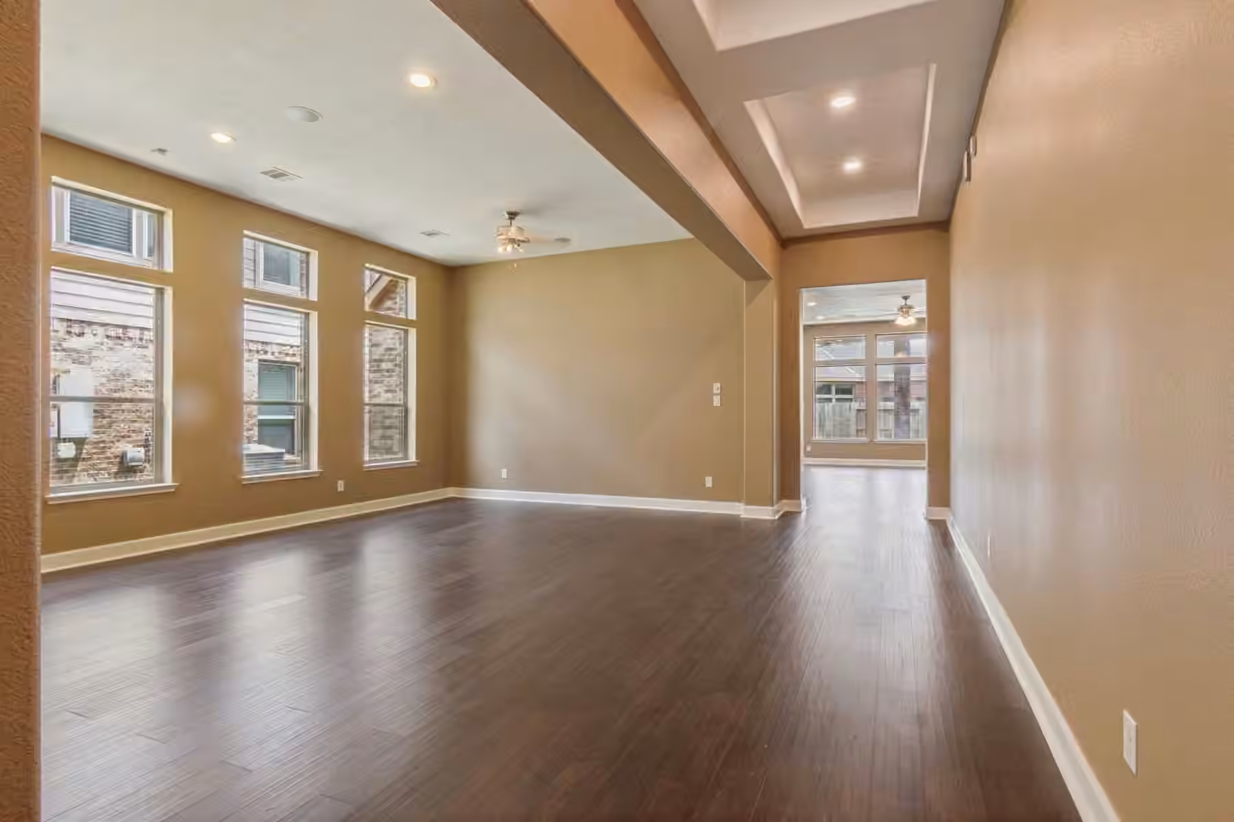 Photo 6 of 9526 Barlow Springs Lane, Humble, TX