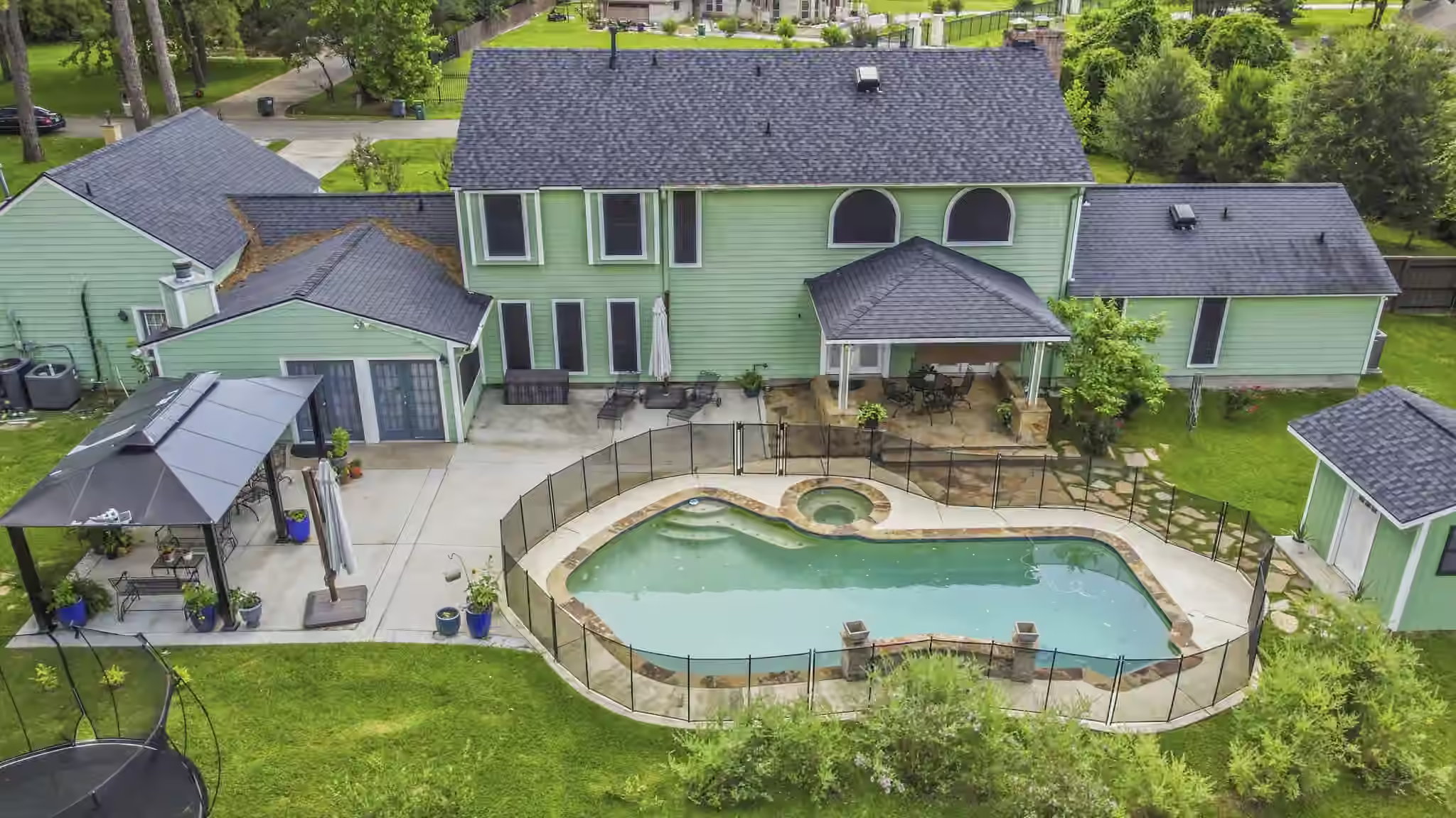 Photo 5 of 29415 Liberty Lane, Tomball, TX