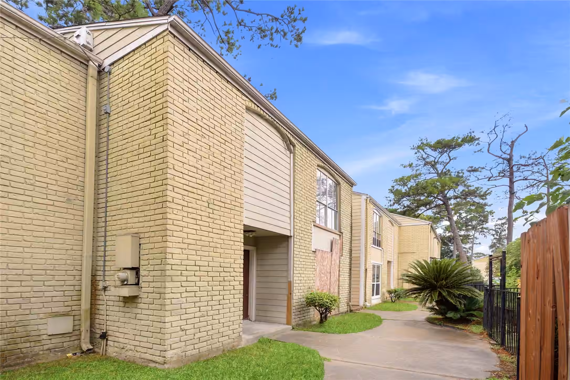 Photo of 6200 W Tidwell Road 1205, Houston, TX