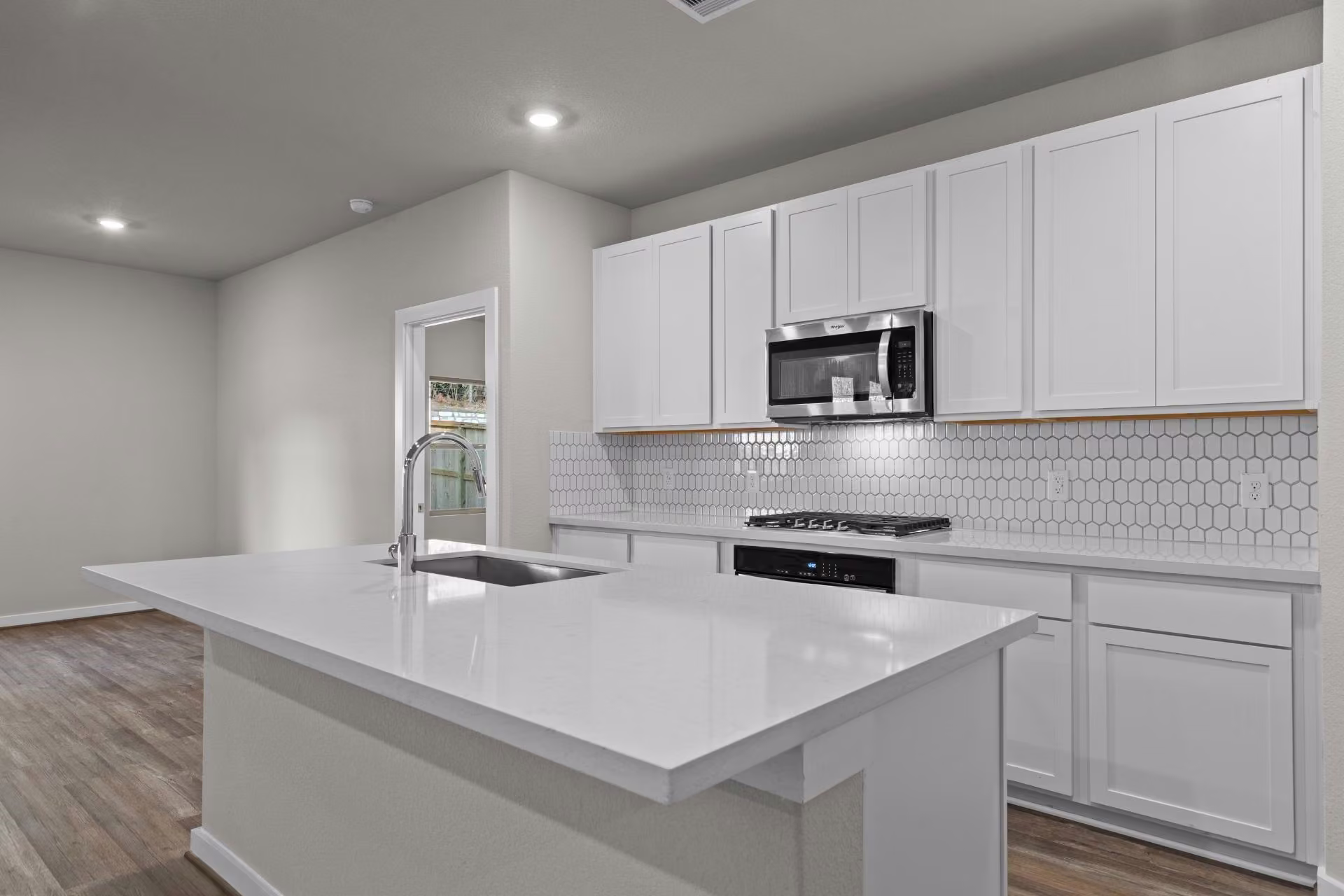 Photo 5 of 12068 Moonlight Path Drive, Conroe, TX