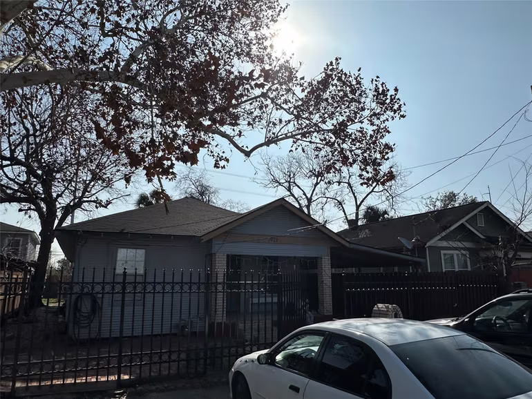 Photo of 3922 Jefferson Street, Houston, TX