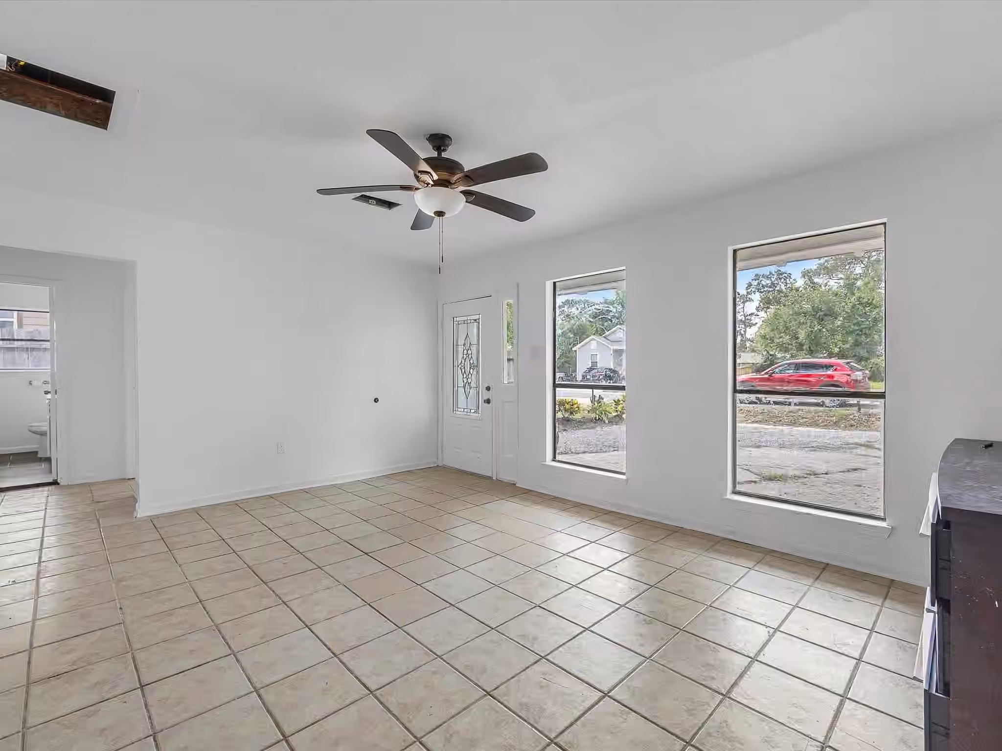 Photo 3 of 8161 Record Street, Houston, TX
