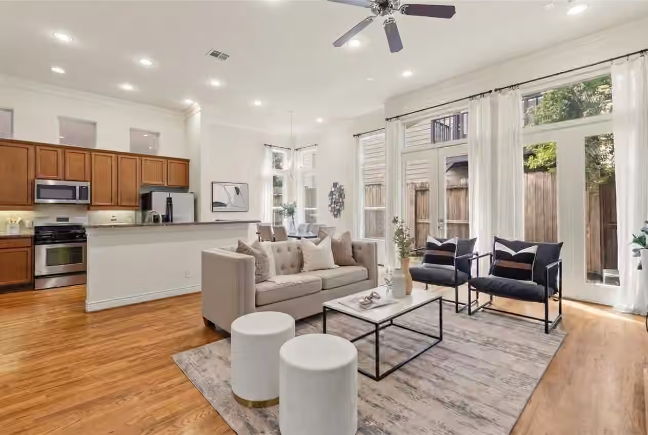 Photo 2 of 2823 Sherwin Street, Houston, TX