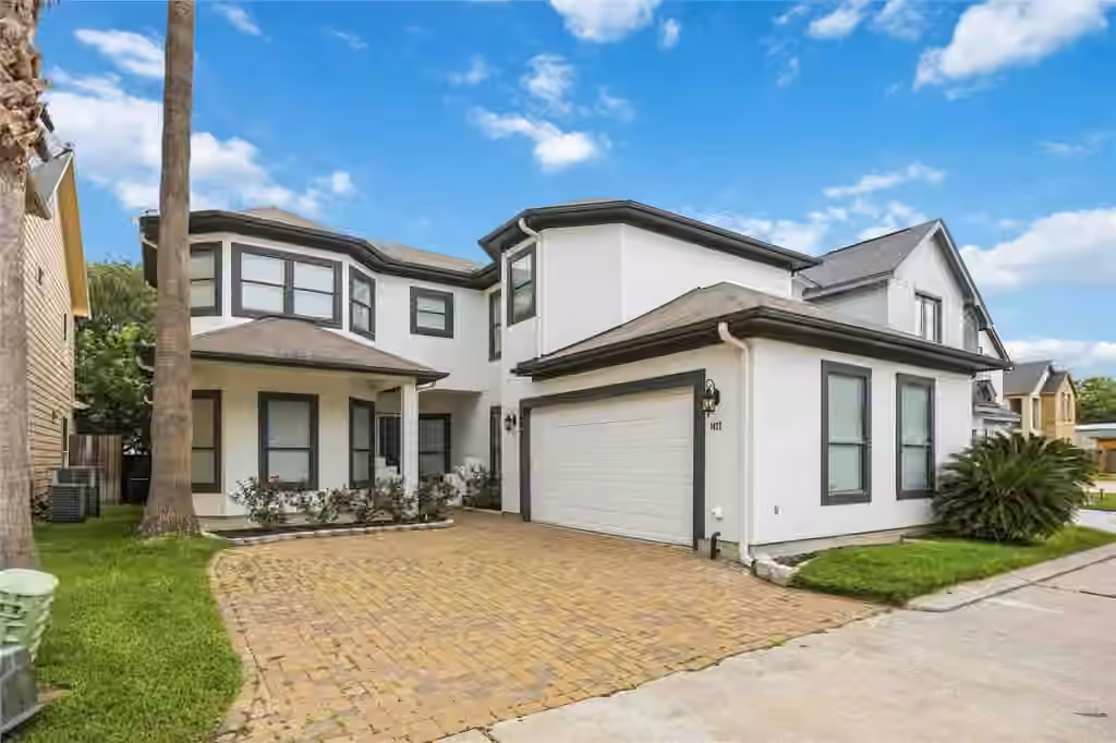 Photo of 1477 Silverado Drive, Houston, TX