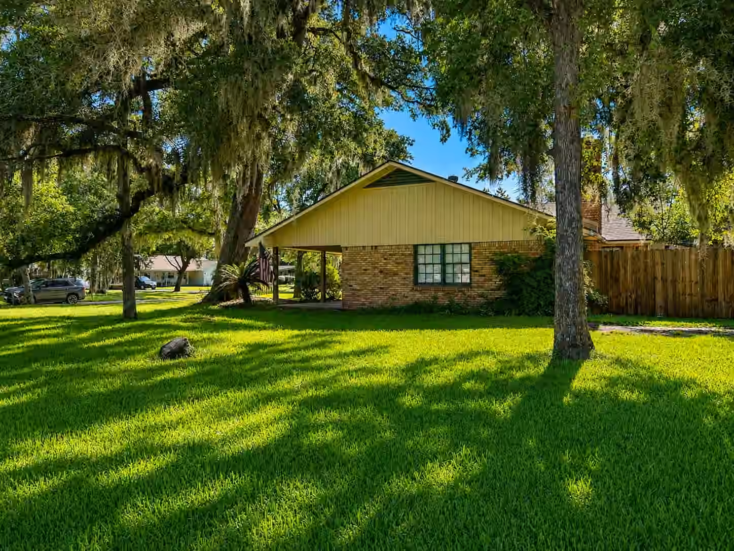Photo 5 of 131 Daisy Street, Lake Jackson, TX