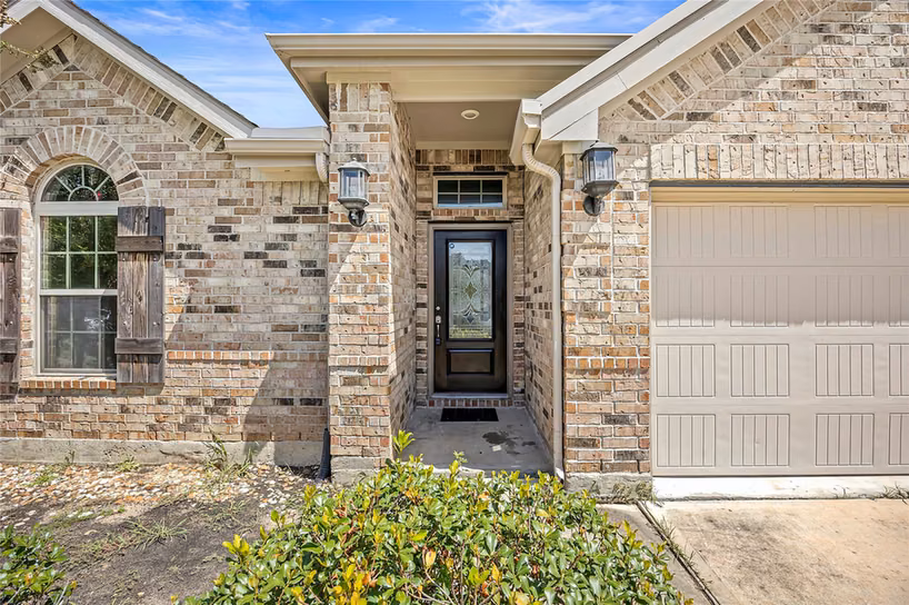 Photo of 2919 Twin Cove Court Court, Conroe, TX 77301