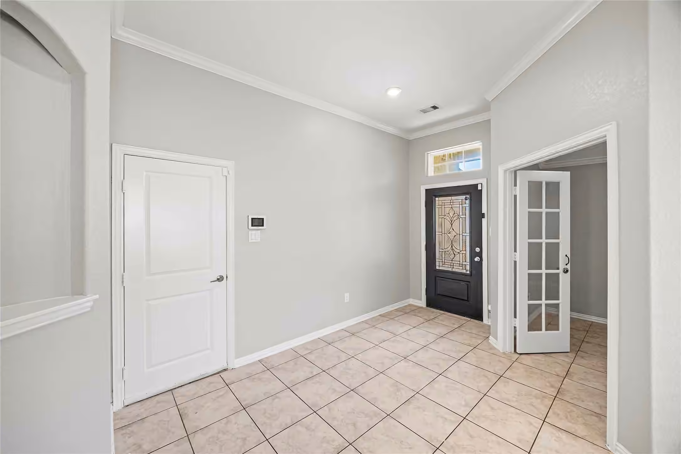 Photo 4 of 2919 Twin Cove Court Court, Conroe, TX