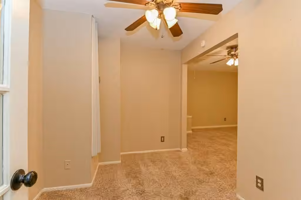 Photo 4 of 4011 Issacks Way, Sugar Land, TX