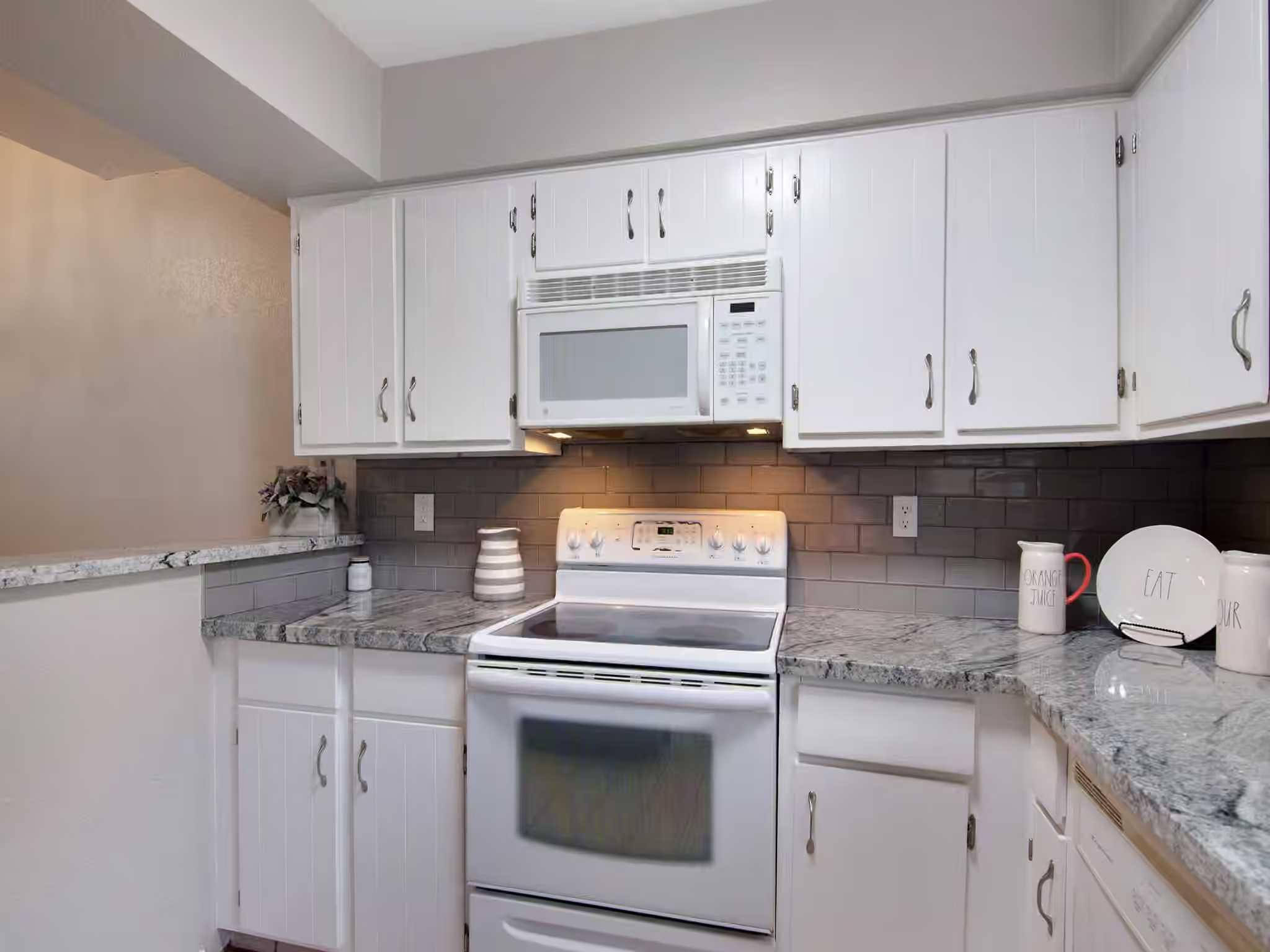 Photo 5 of 14515 Wunderlich Drive 803, Houston, TX