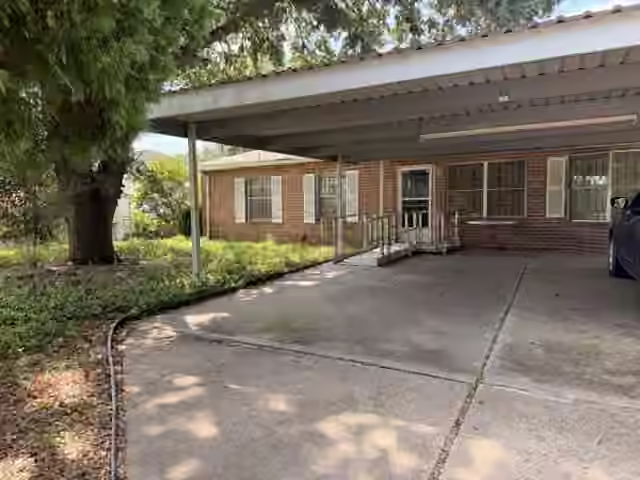 Photo 2 of 5310 Westover Street, Houston, TX