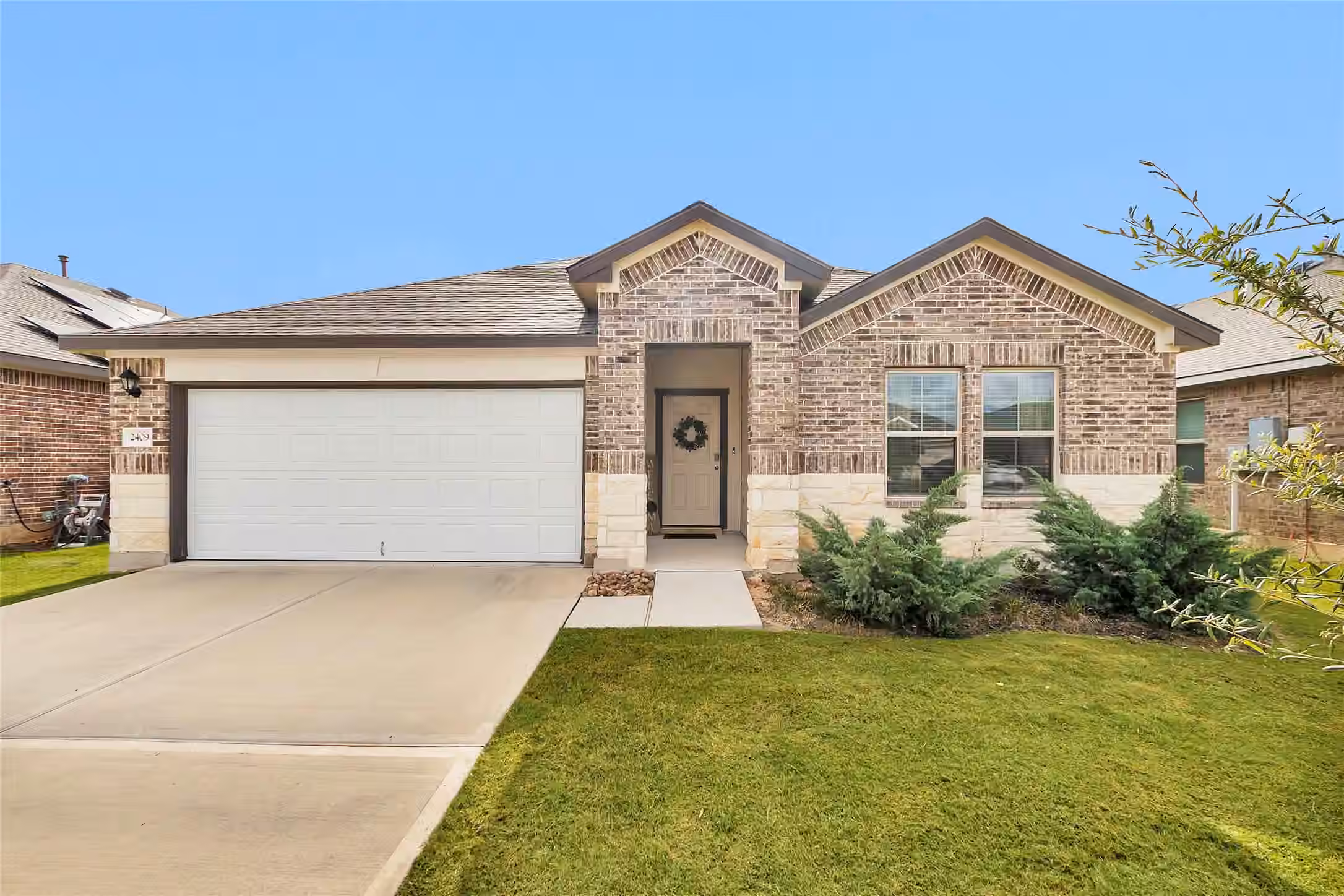 Photo 2 of 2409 Mulligan Lane, Navasota, TX