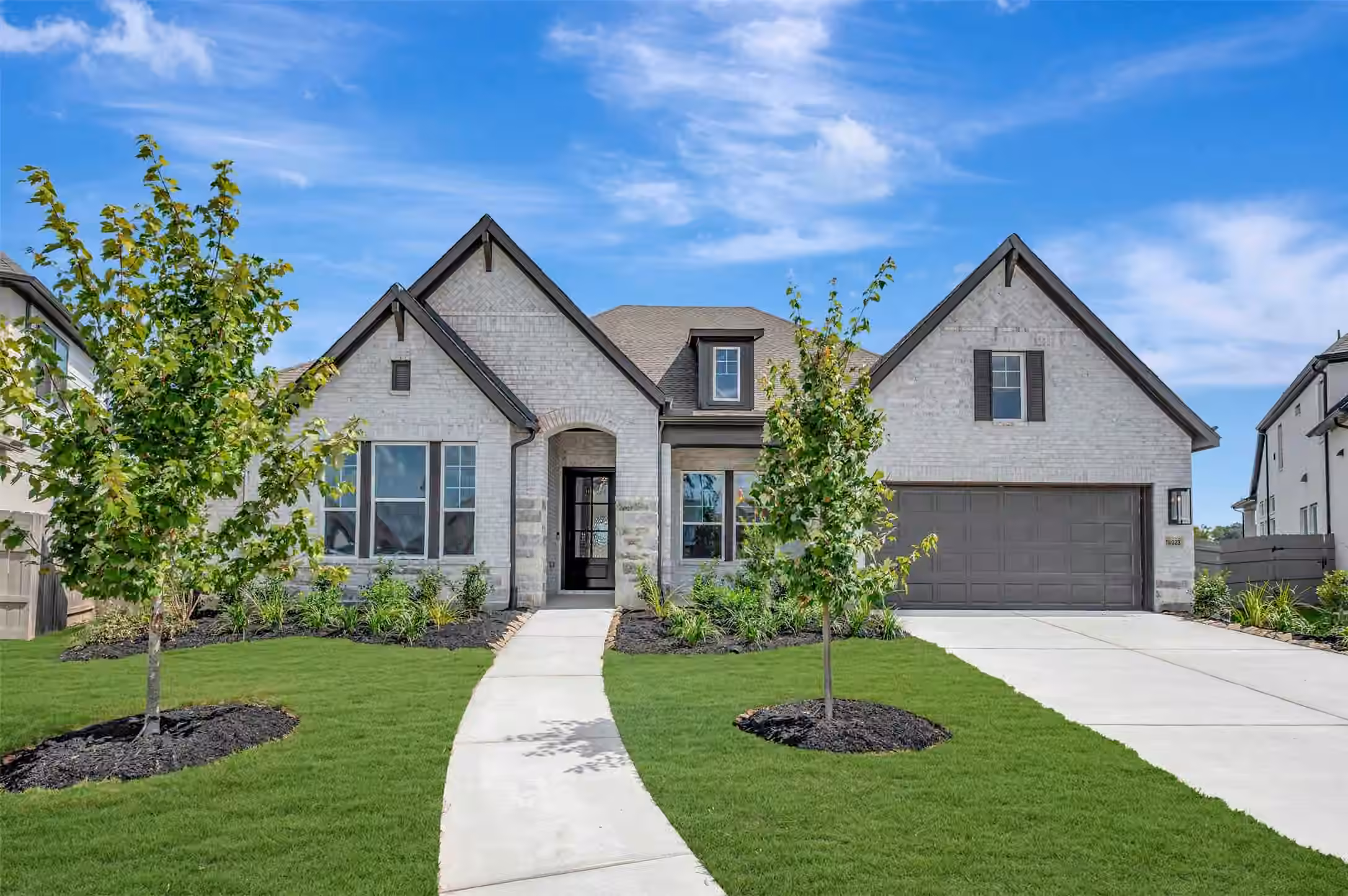Photo 2 of 18023 Lobos Point Lane, Conroe, TX