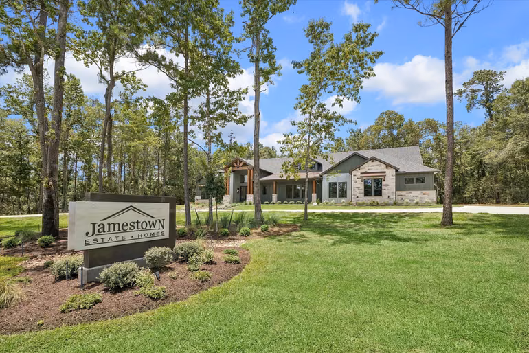 Photo 4 of 11843 Grand North Road, Willis, TX