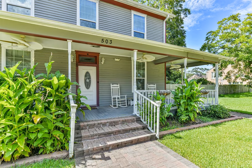 Photo 5 of 503 W Blum Street, Alvin, TX