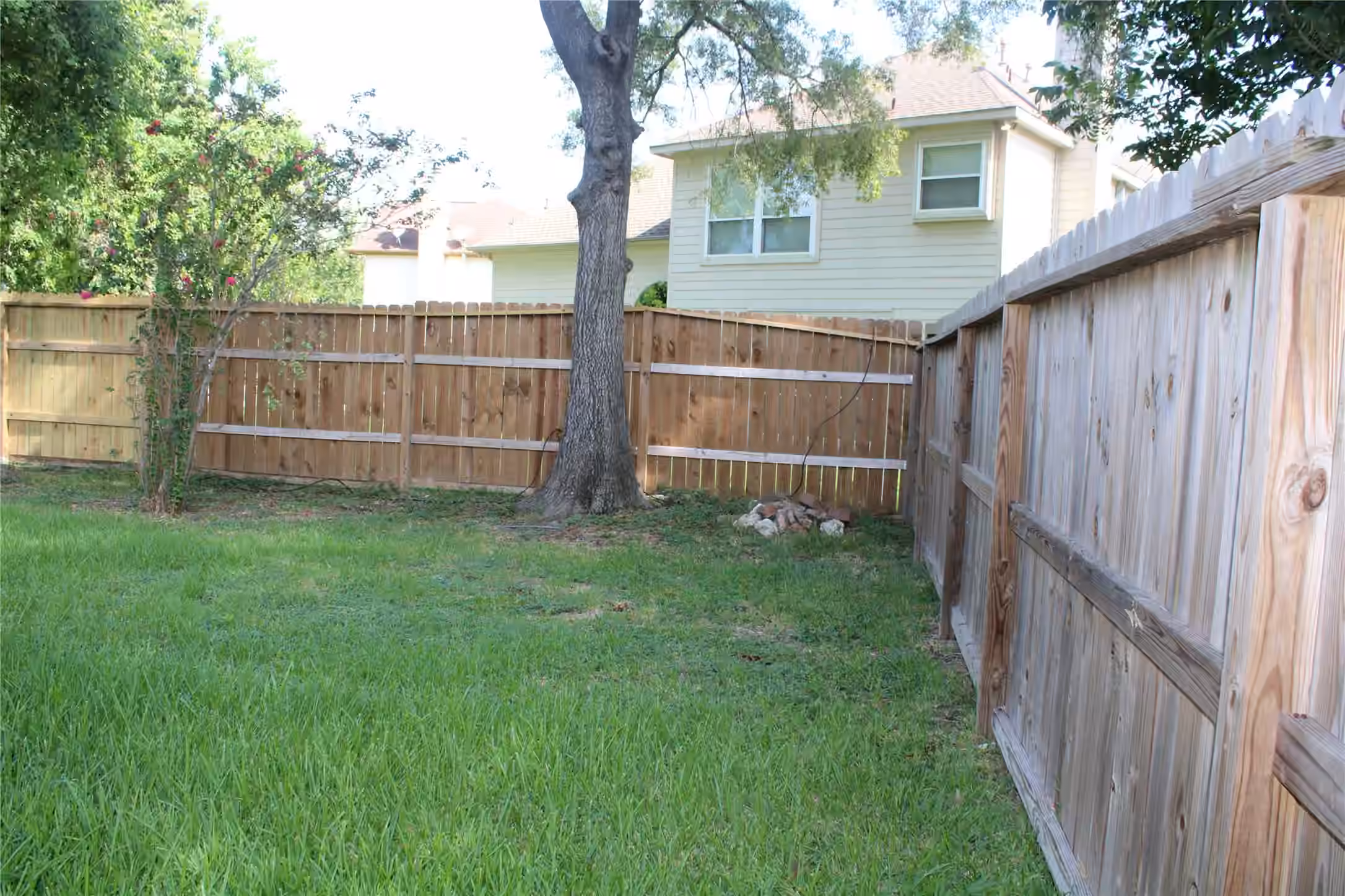 Photo 6 of 13819 Crosshaven Drive, Houston, TX
