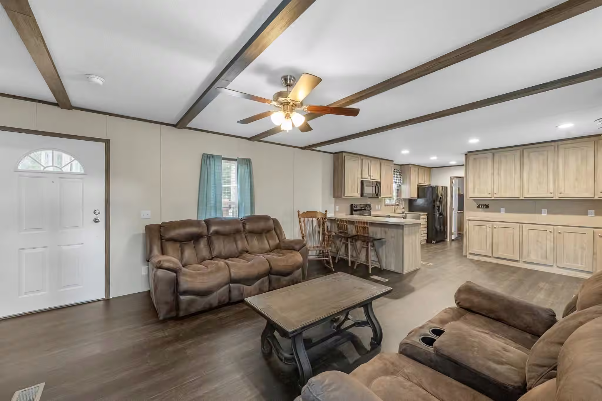 Photo 6 of 390 County Road 2230, Cleveland, TX