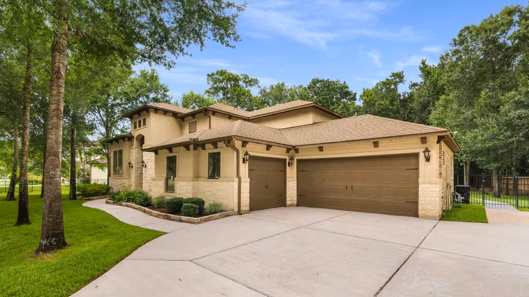 Photo 3 of 27710 Ossineke Drive, Spring, TX