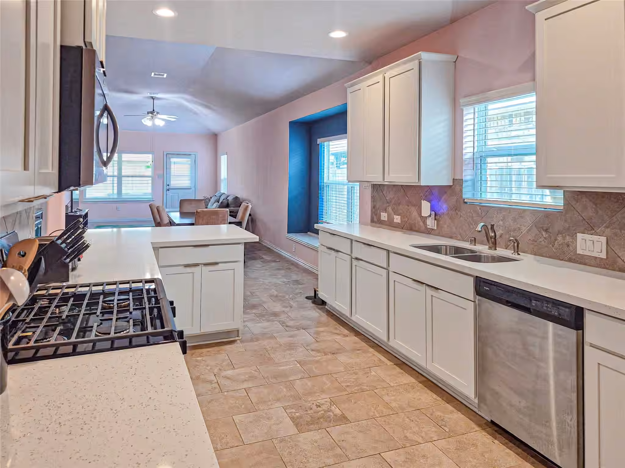 Photo 2 of 104 Cullen Street, Angleton, TX