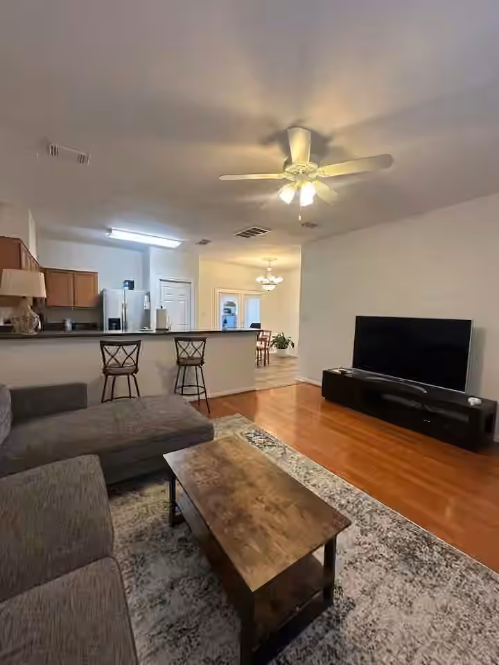 Photo 5 of 2232 Naomi St Street, Houston, TX