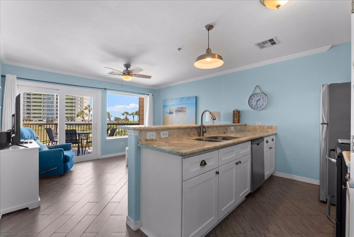 Photo 3 of 9520 Seawall Boulevard 152, Galveston, TX