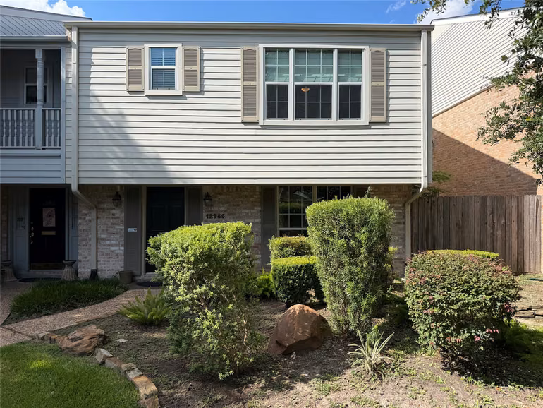 Photo of 12985 Trail Hollow Drive 6, Houston, TX