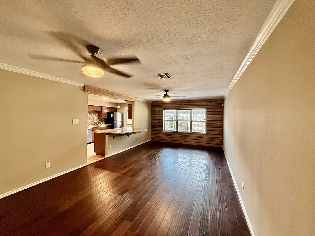Photo 5 of 12985 Trail Hollow Drive 6, Houston, TX