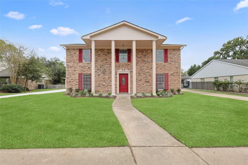 Photo of 16438 Glenshannon Drive, Houston, TX