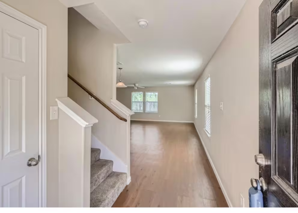 Photo 4 of 1111 Watson Crossing Way, Houston, TX