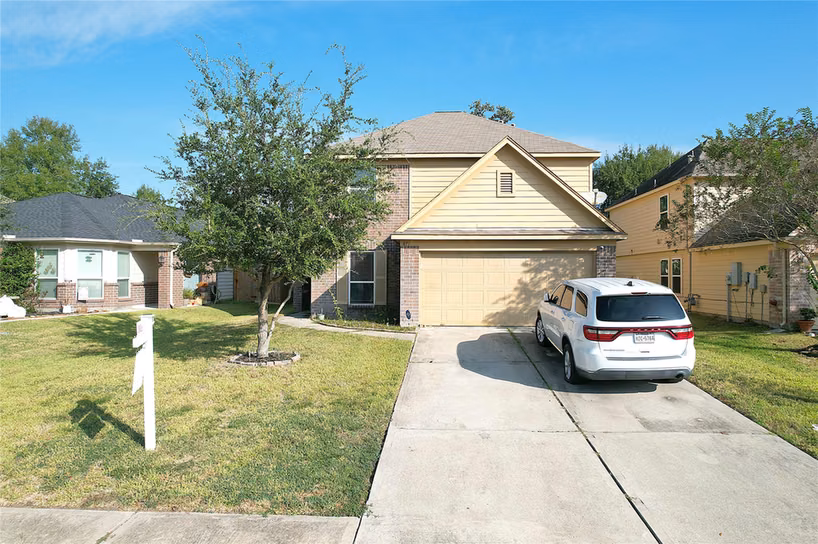 Photo 2 of 9877 Lace Flower Way, Conroe, TX