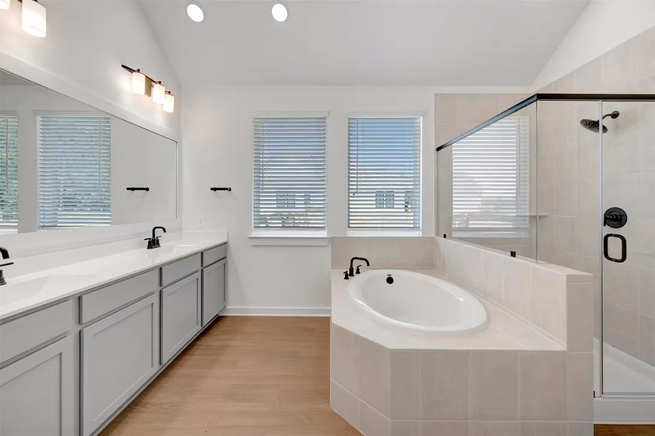 Photo 5 of 16639 Gaines Glen Lane, Montgomery, TX