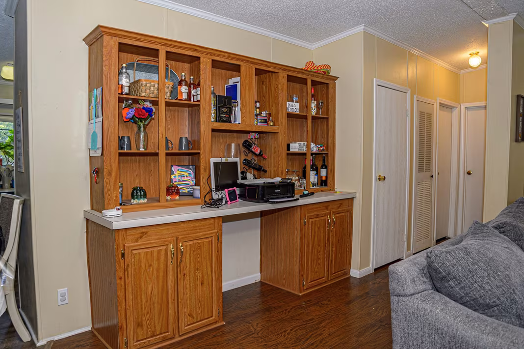 Photo 5 of 177 County Road 3189b, Cleveland, TX