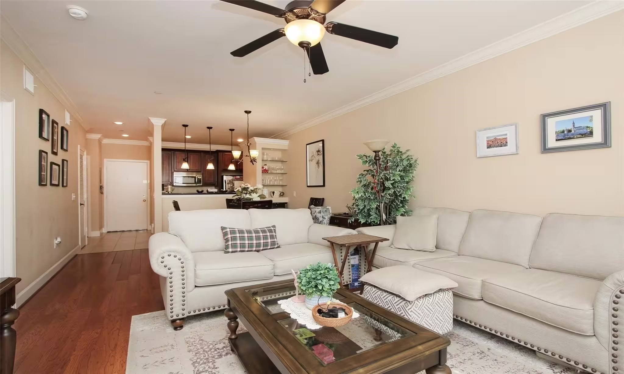 Photo of 2203 Dorrington Street 208, Houston, TX