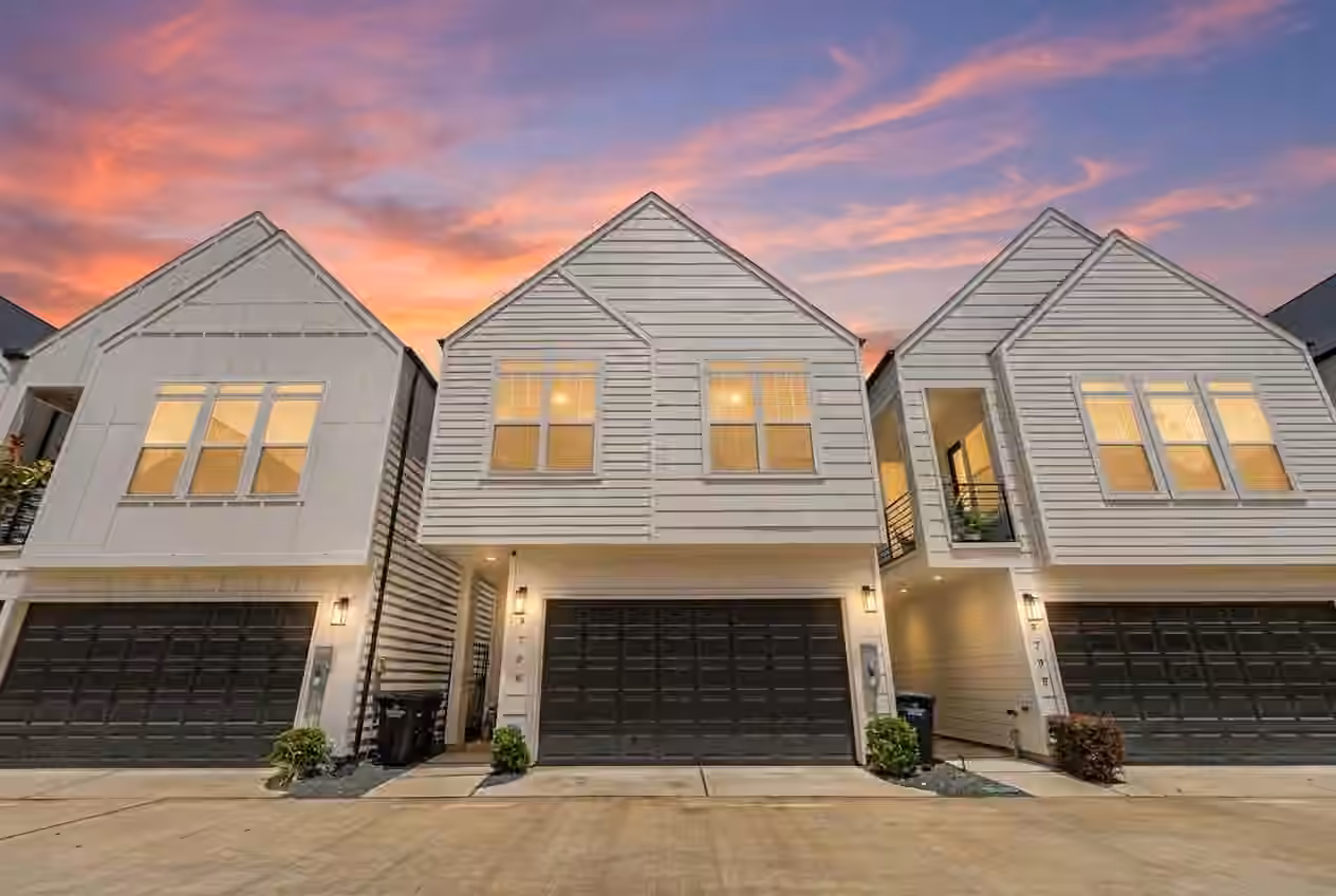 Photo of 5708 White Magnolia Street, Houston, TX