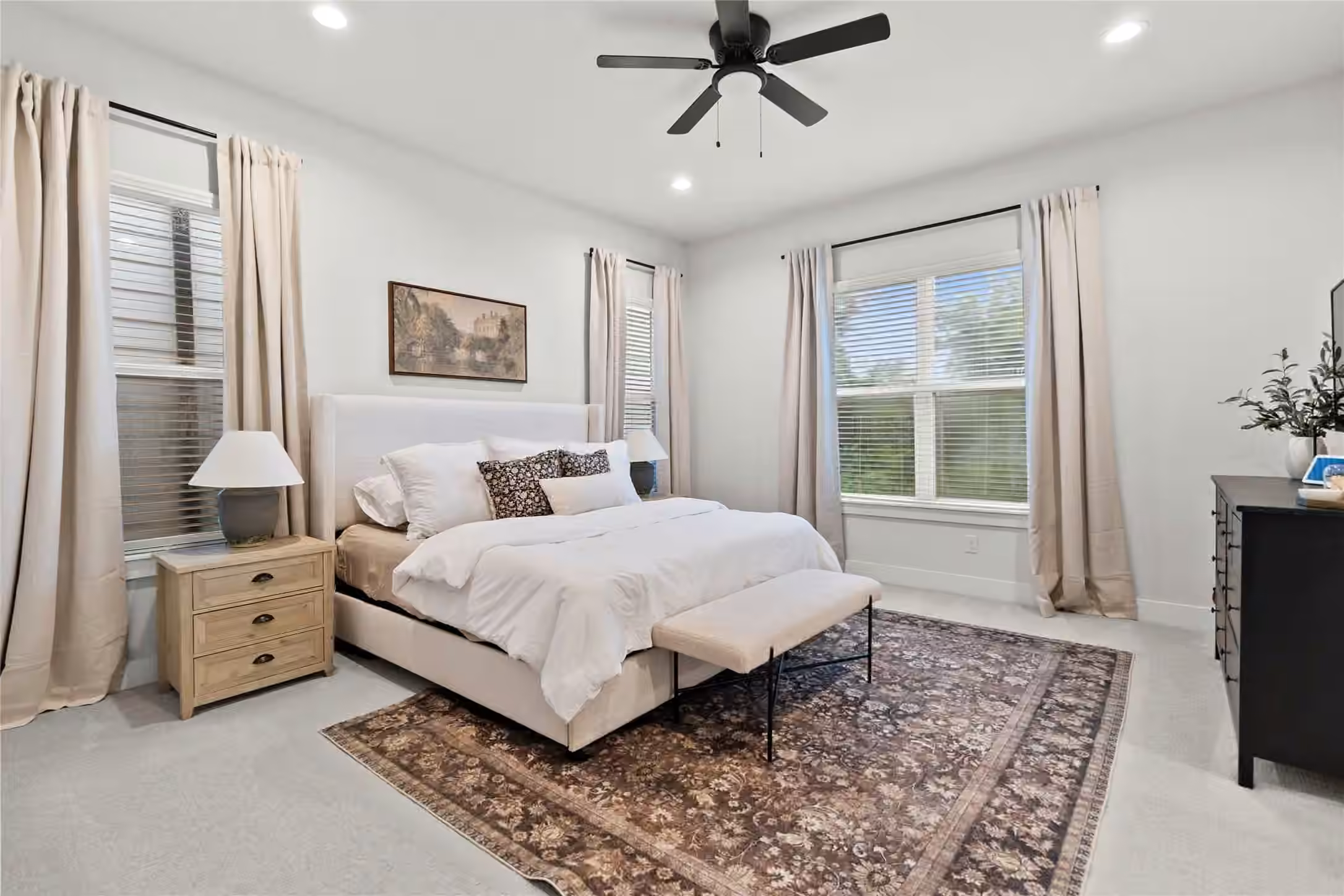 Photo 6 of 5708 White Magnolia Street, Houston, TX