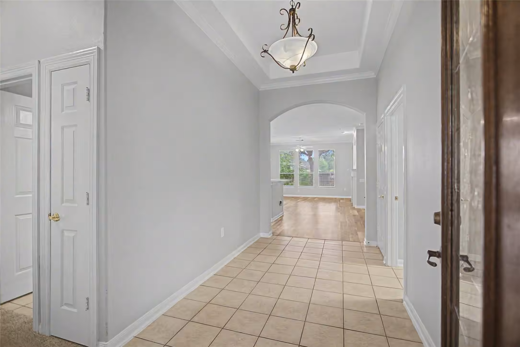 Photo 4 of 2409 S Venice Drive, Pearland, TX