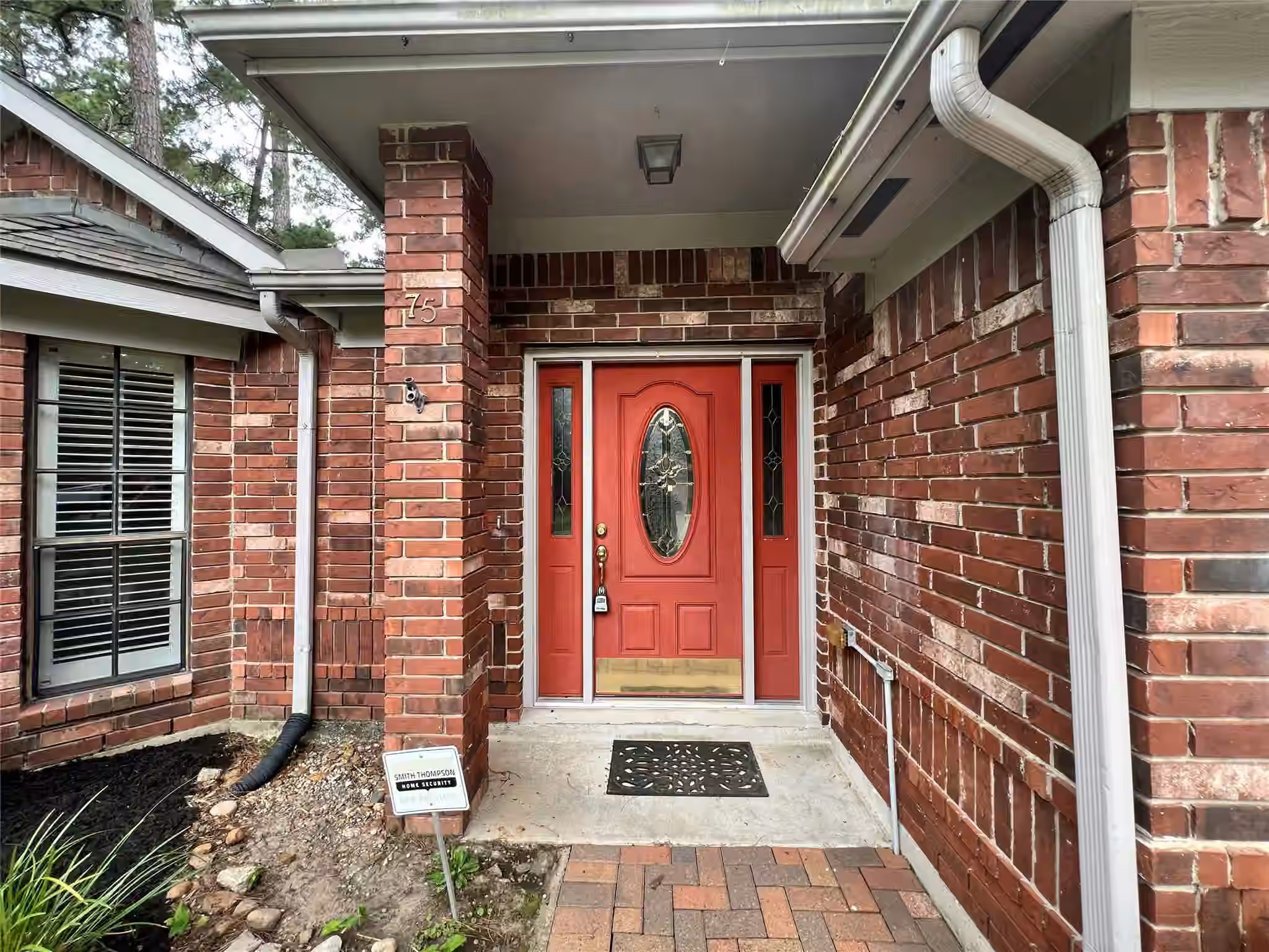Photo 4 of 75 W Stony Bridge Circle, The Woodlands, TX