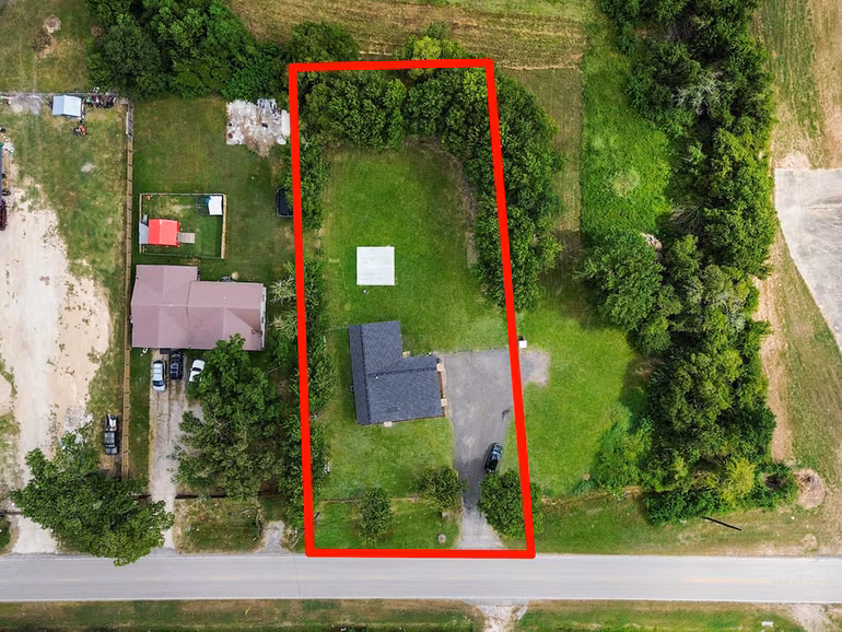 Photo 3 of 3402 W Cedar Bayou Lynchburg Road, Baytown, TX