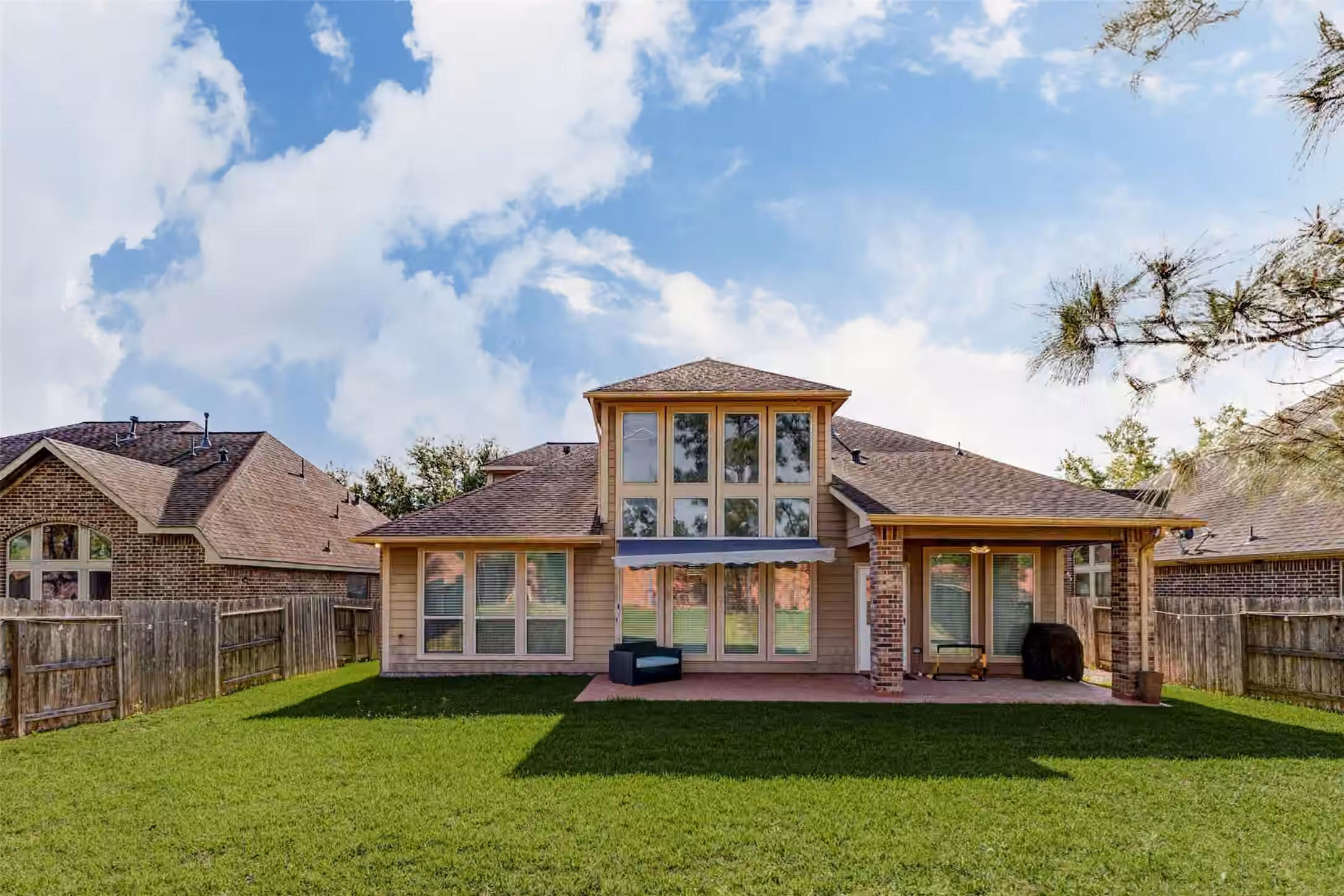 Photo 3 of 2718 Ginger Cove Lane, Pearland, TX