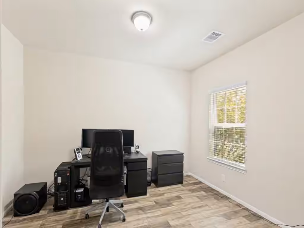 Photo 5 of 15414 Kirkdell Bend Drive, Humble, TX