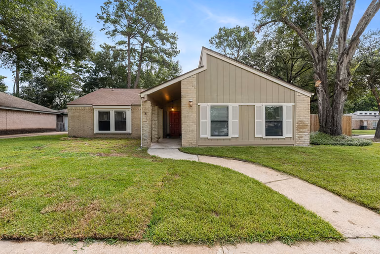 Photo of 14923 Forest Lodge Court, Houston, TX 77070