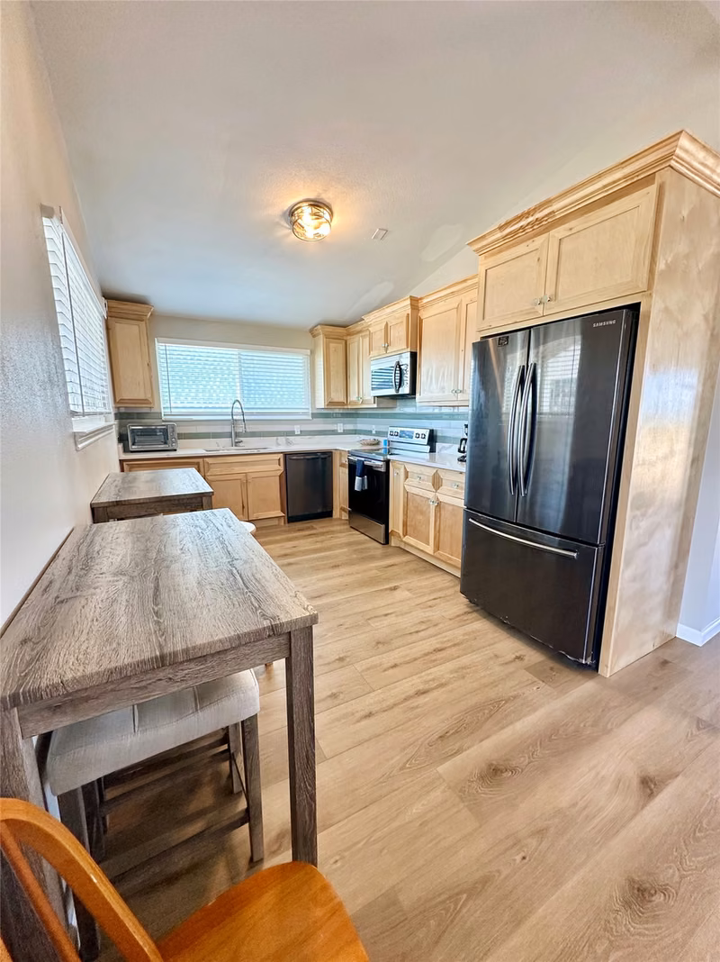 Photo 6 of 12908 John Reynolds Road, Galveston, TX