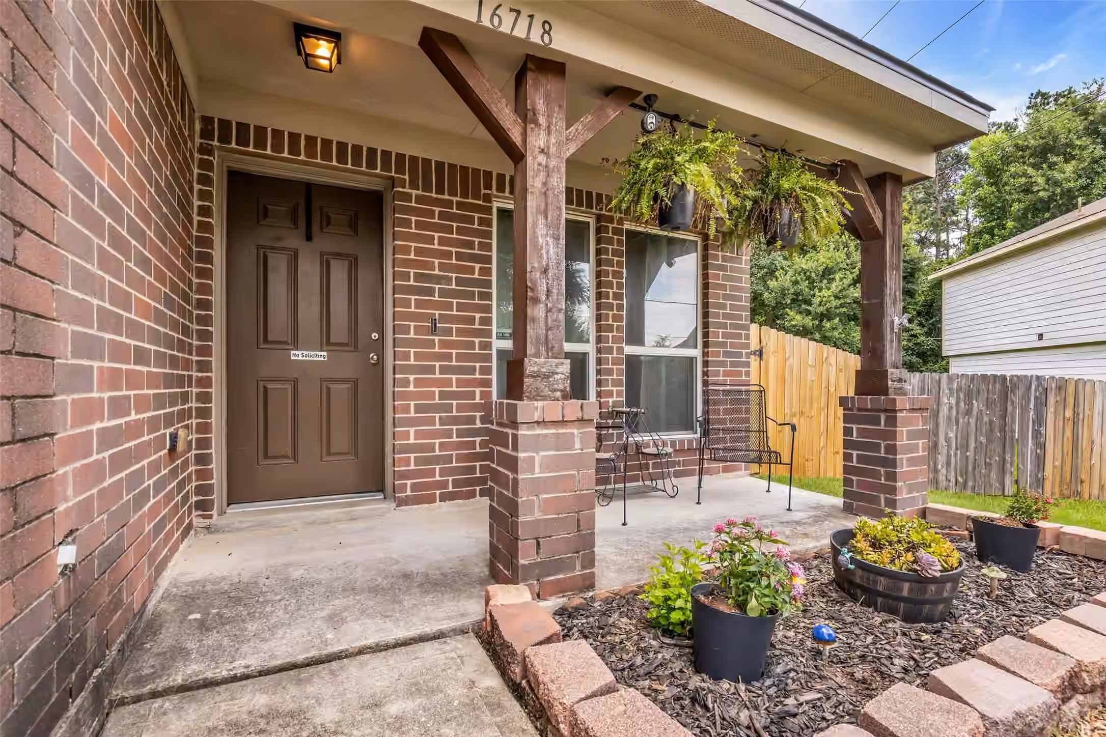 Photo 3 of 16718 Warbler Drive, Conroe, TX