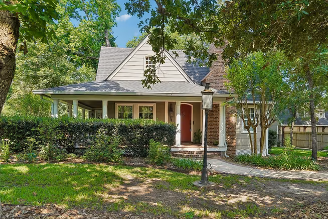 Photo of 1693 Mohawk Drive, Montgomery, TX 77316