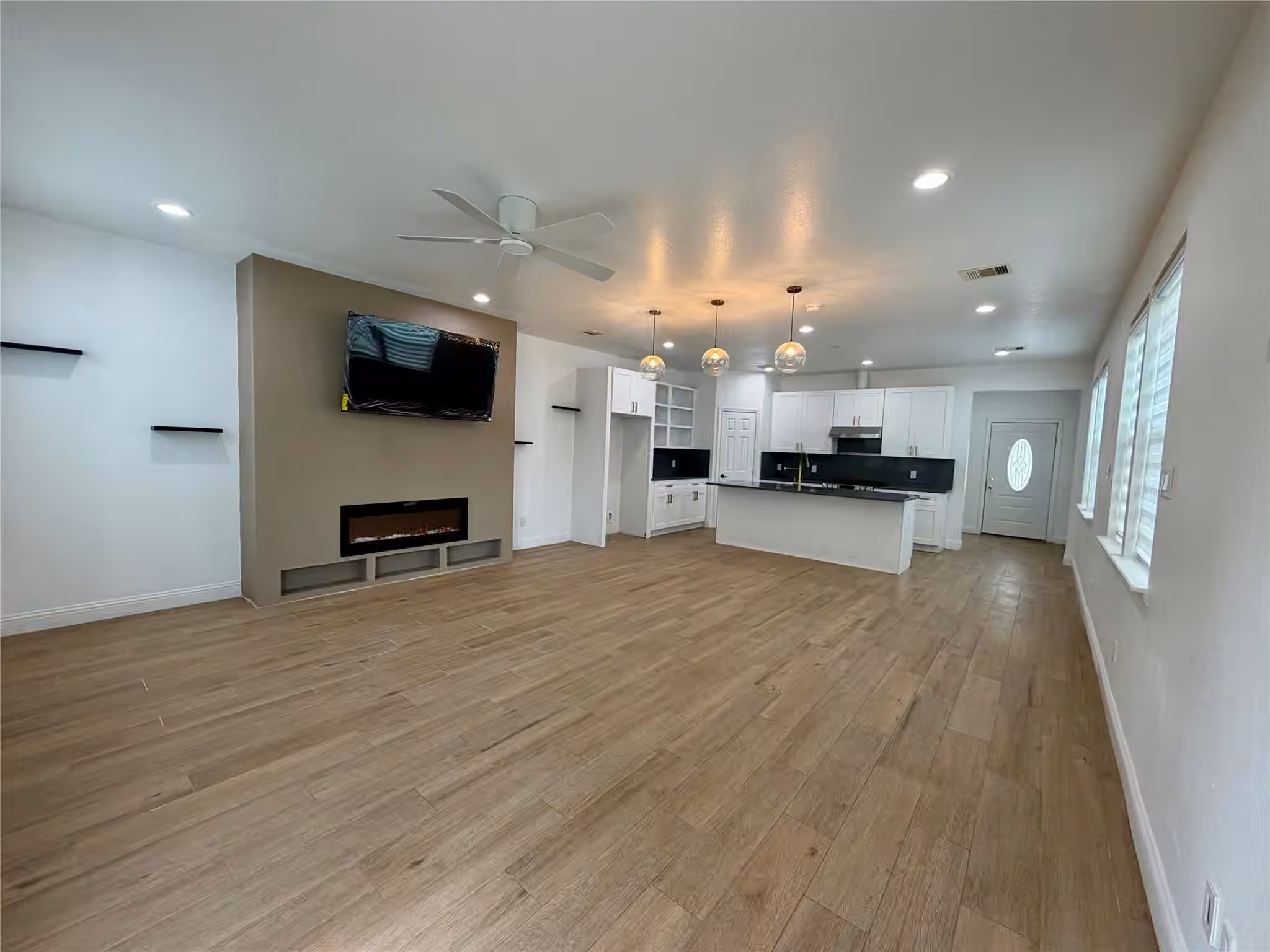Photo 7 of 4126 Dorchester Street, Houston, TX