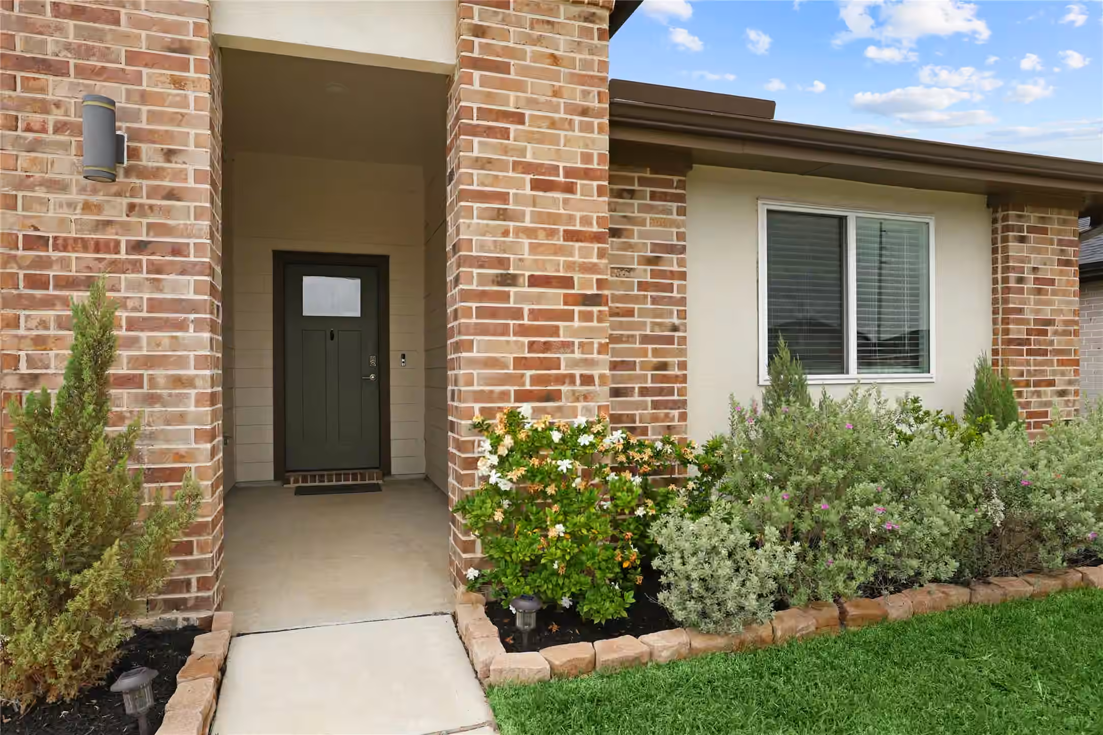 Photo 2 of 29806 Wildcat Way, Katy, TX