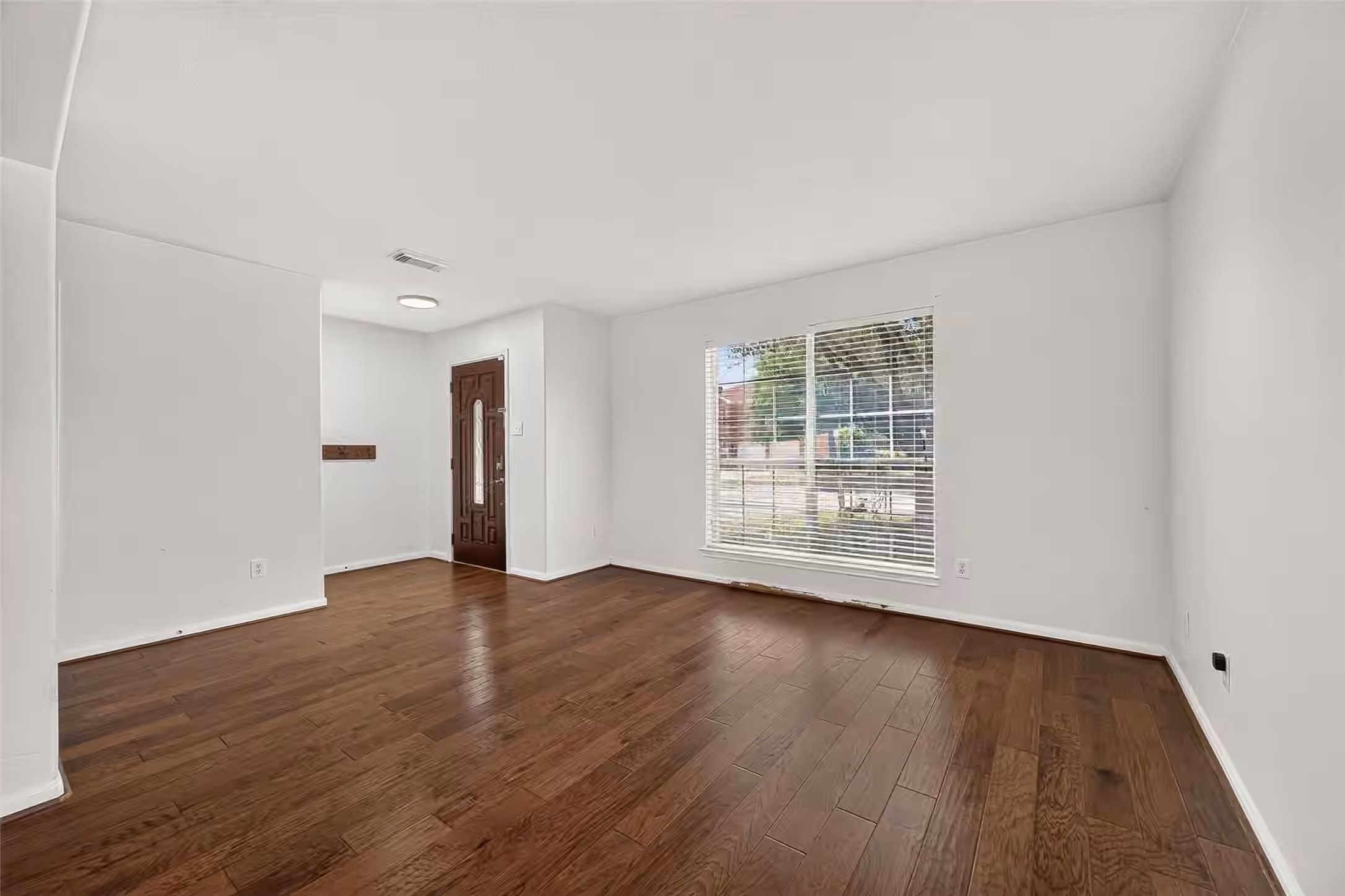 Photo 7 of 25346 Barmby Drive, Tomball, TX