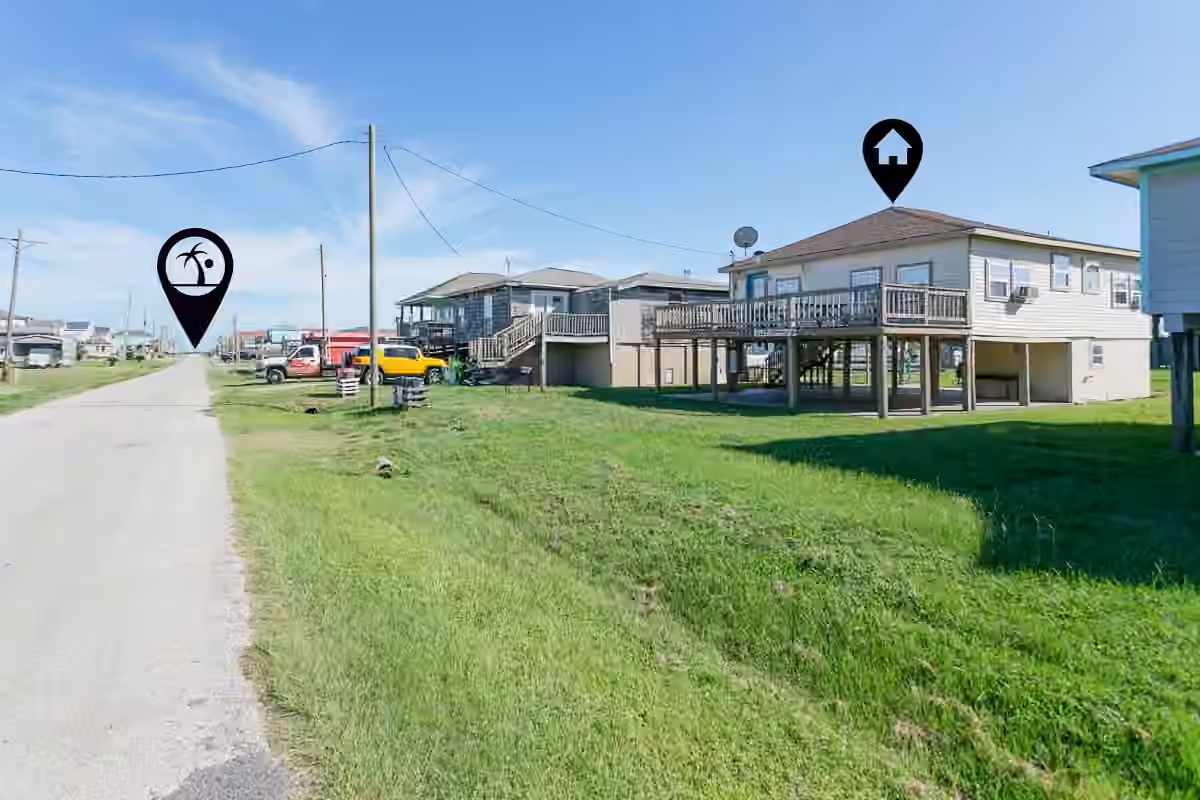 Photo 6 of 959 S East Road, Crystal Beach, TX